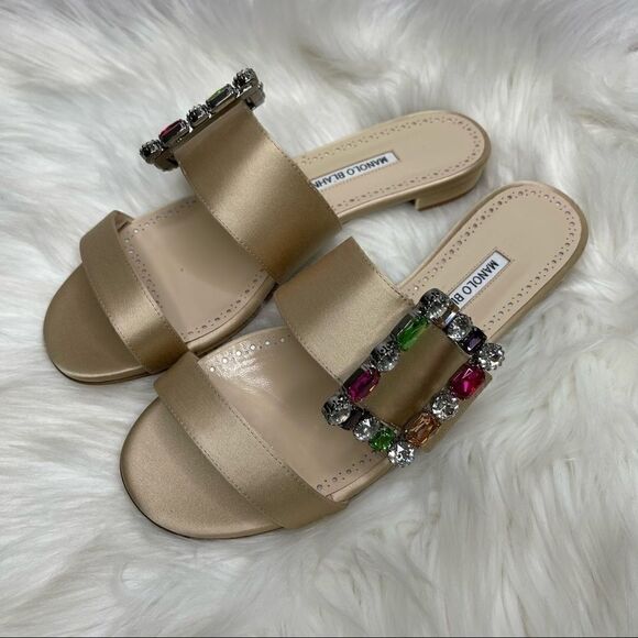 Manolo Blahnik Beige/Nude Rhinestone Verda Flat Sandal EU 40 - Picture 2 of 11